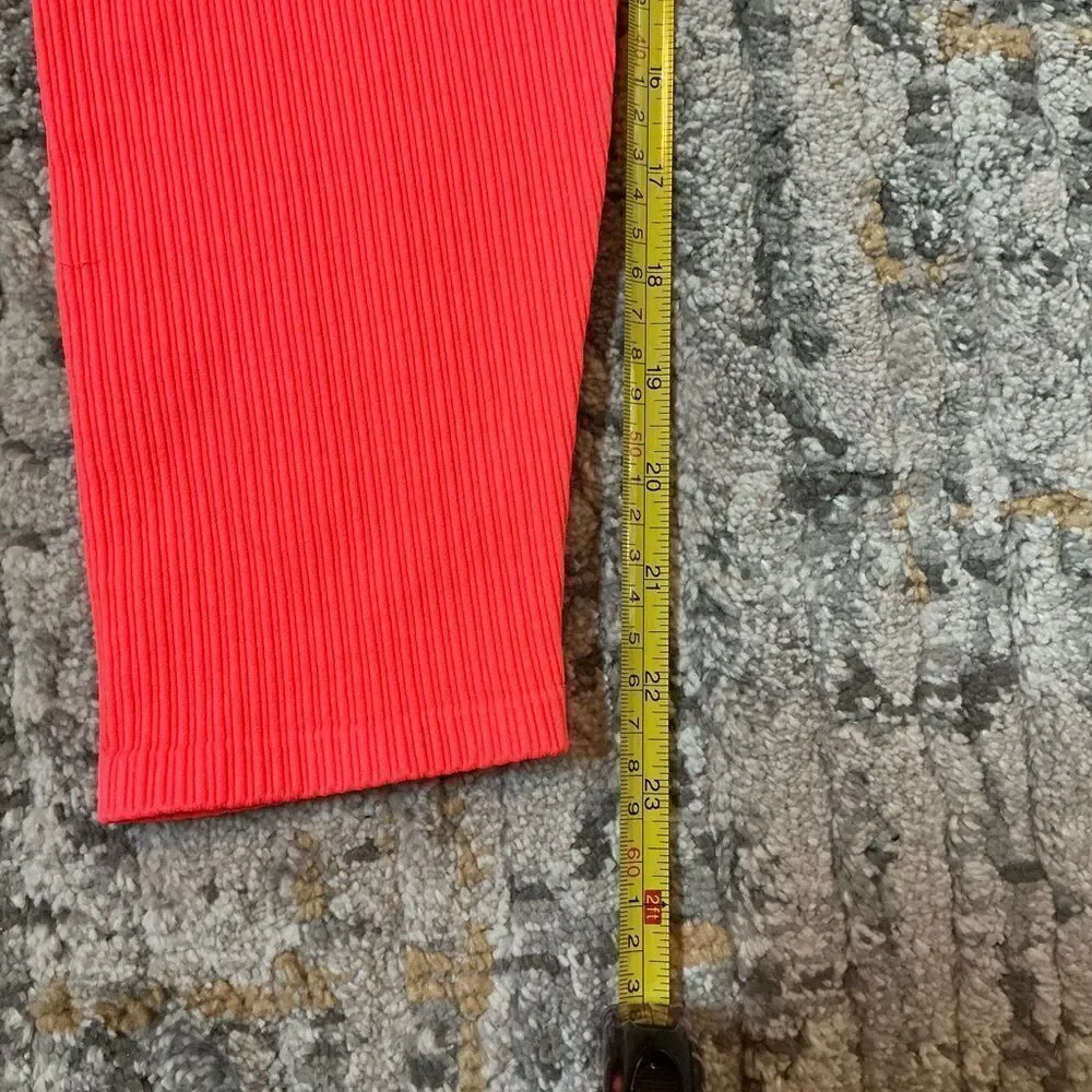 GOOD AMERICAN RIBBED LEGGINGS! EUC! SIZE 3/4
